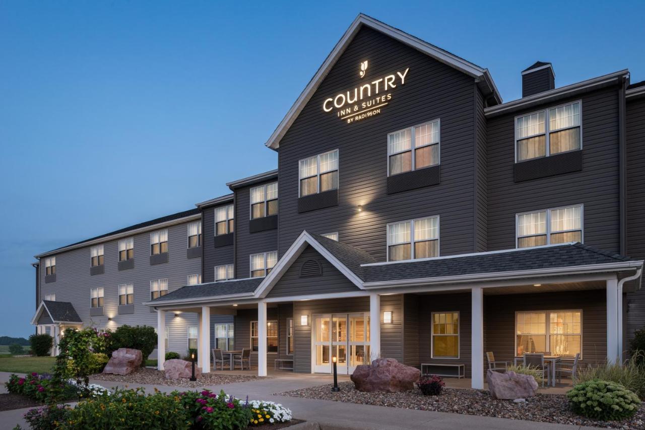 Country Inn & Suites By Radisson, Pella, Ia Dış mekan fotoğraf