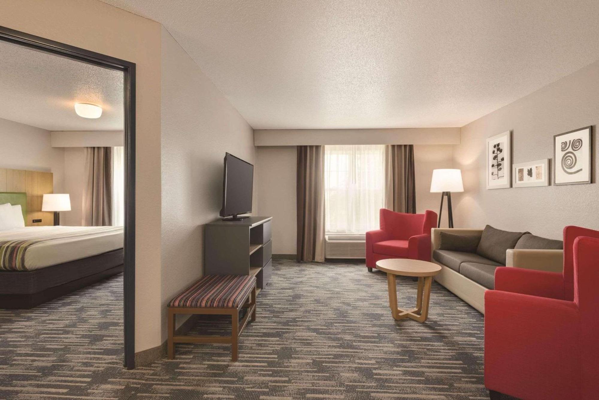 Country Inn & Suites By Radisson, Pella, Ia Dış mekan fotoğraf