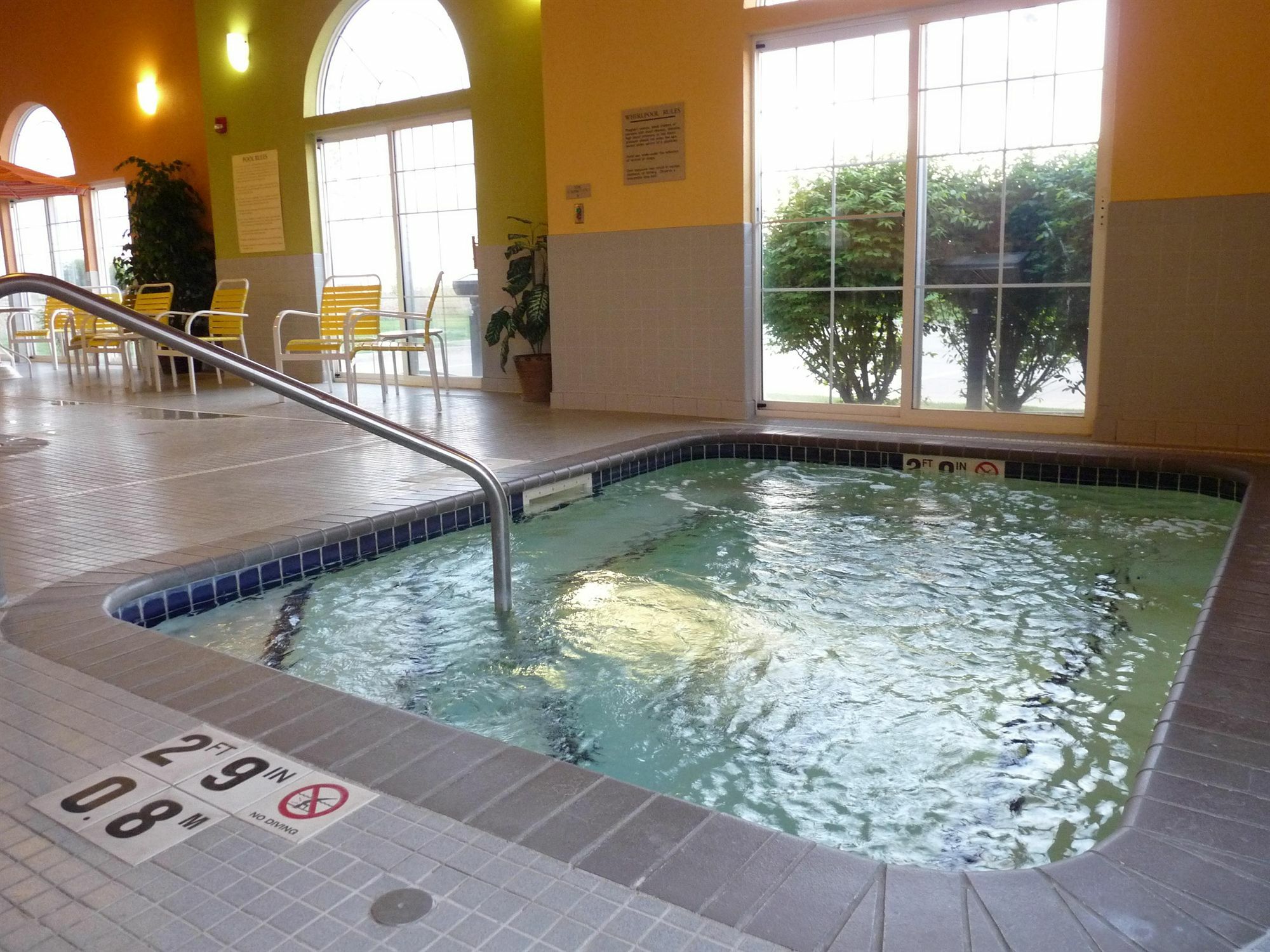 Country Inn & Suites By Radisson, Pella, Ia Dış mekan fotoğraf
